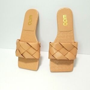 EGO New Rules, Woven Square Toe Flat Slider Sandal in Nude Faux Leather Size 6
